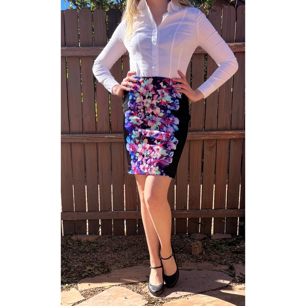 Floral pencil skirt